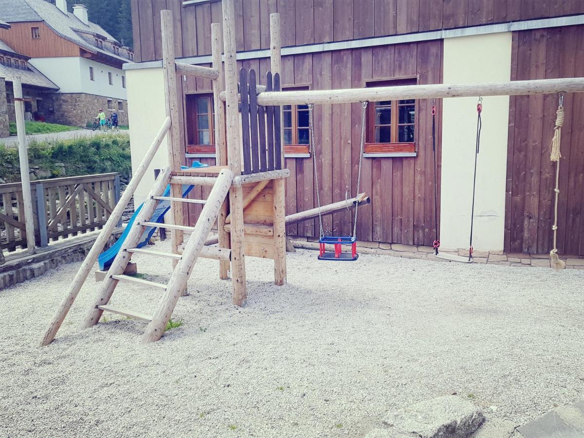 Penzion Pupik Kasperske Hory Buitenkant foto
