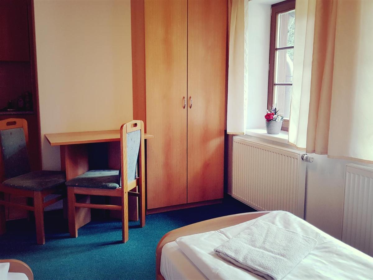 Penzion Pupik Kasperske Hory Buitenkant foto